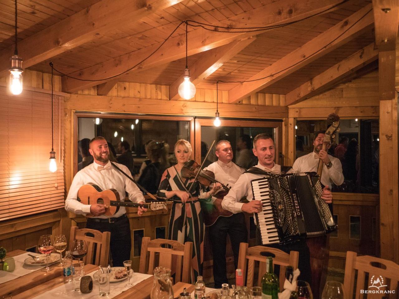 Bergkranc Hotel & Resort بال المظهر الخارجي الصورة